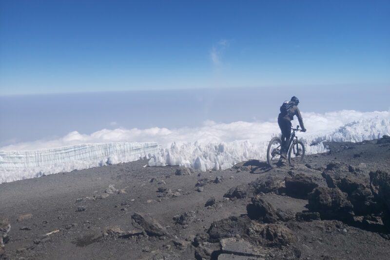 Mountainbike på Kilimanjaro